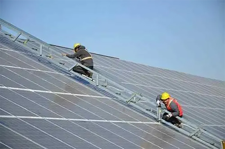 太陽能光伏組件密封膠夏季施工注意事項(xiàng)(圖1)